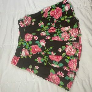 Medium ambiance apparel pink/green floral skirt
